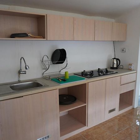 Indonesia Backpacker Hostels Kuta  Ngoại thất bức ảnh