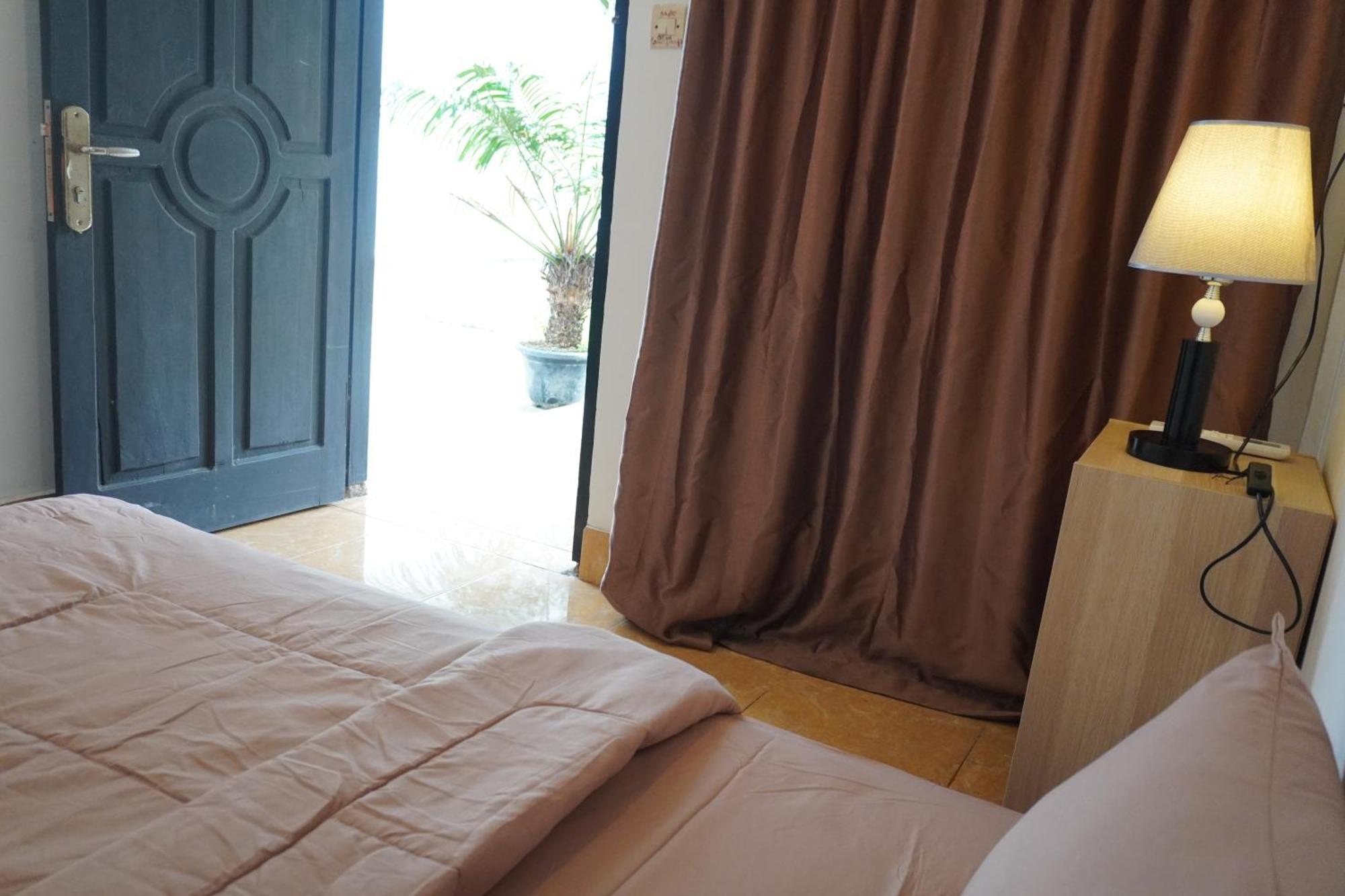Indonesia Backpacker Hostels Kuta  Ngoại thất bức ảnh